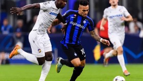 曼联前锋拉什福德远射双响，西甲豪门巴萨关注，前景光明